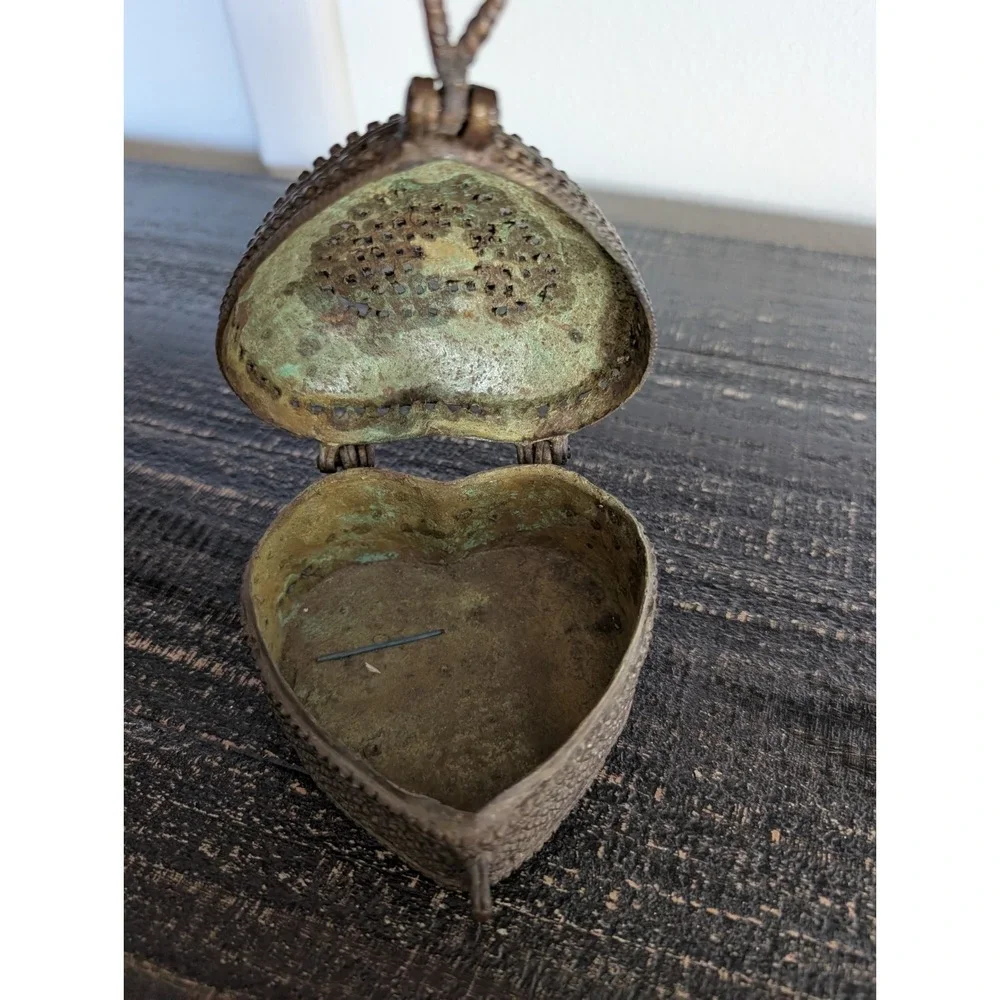 Vintage Old Handcrafted Brass Unique Jali Cut Work Multi Purpose Use Box‎